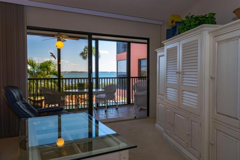 Coquina Moorings Two Bedroom Apartment, 102 ブレイデントン・ビーチ エクステリア 写真